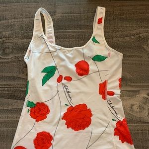 Lululemon rose floral top size 4